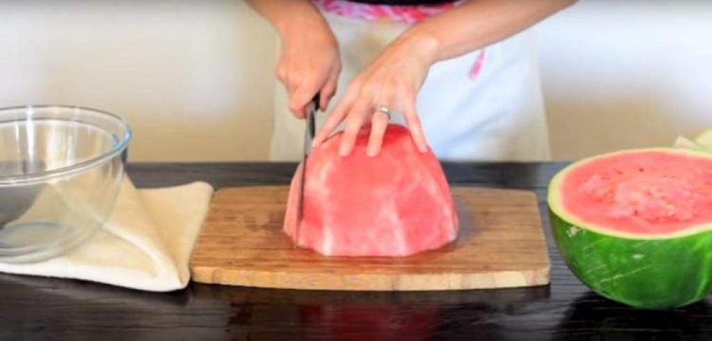 How to Cut Watermelon Slices